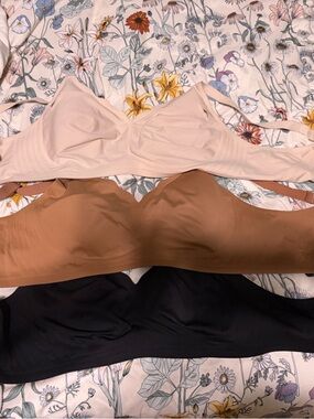 Wireless Shapewear Bras